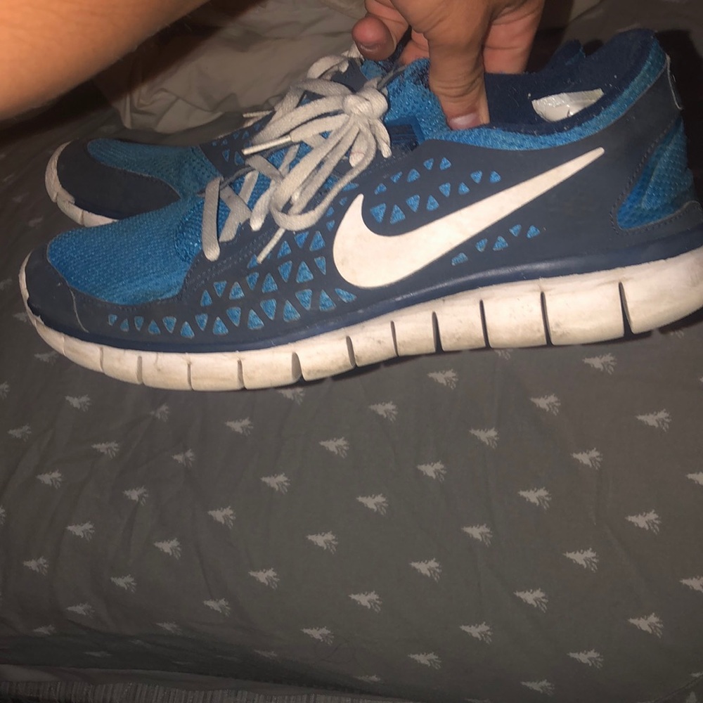 Nike free run shoes